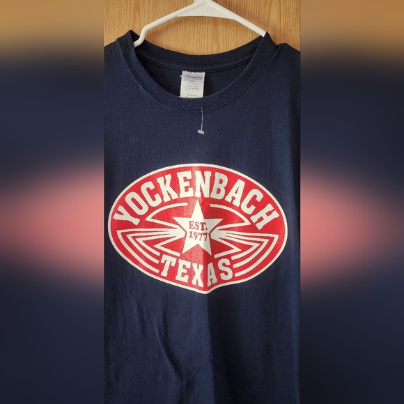 Gildan Blue and Red Short Sleeve Tee - Picture 3 of 5